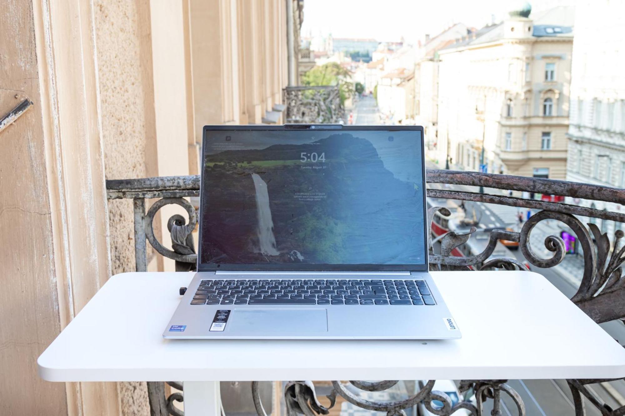 Lejlighed In Mala Strana - 10 Minutes From Charles Bridge Prag
