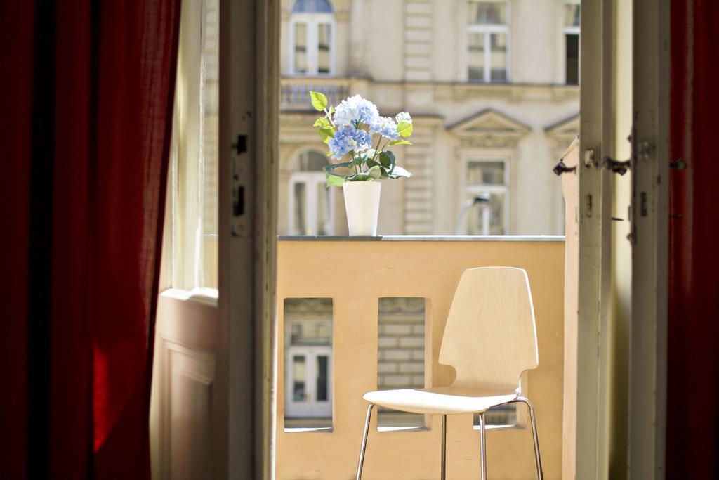 Lejlighed In Mala Strana - 10 Minutes From Charles Bridge *