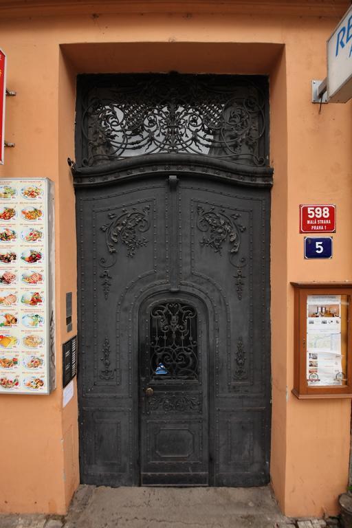 In Mala Strana - 10 Minutes From Charles Bridge Lejlighed